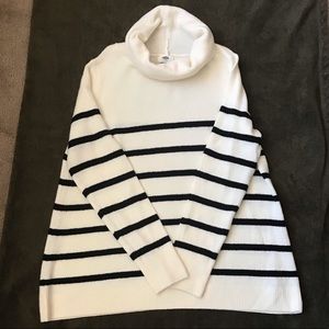 Old Navy sweater